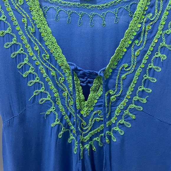 Chach Girls Coverup - Picture 3 of 11